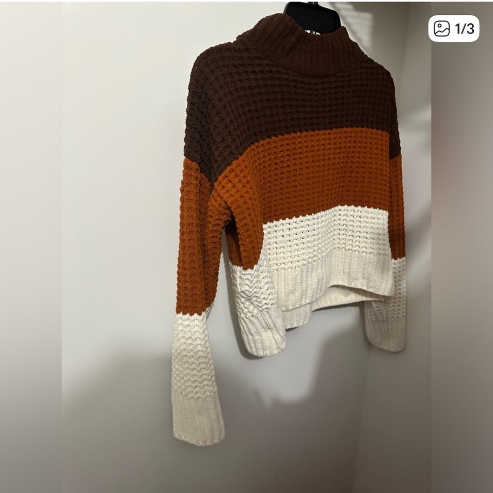 Colorblock L Waffle-Knit Sweater Brown and Cream